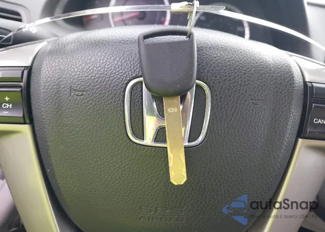 2010 Honda Accord 2.4 Lx-P from USA, damaged, VIN 1HGCP2F44AA082990